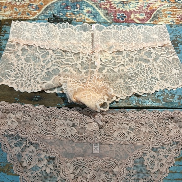 Victoria Secret and Pink New Lace Panties 2 pair 1 large 1 x-large - Picture 3 of 5